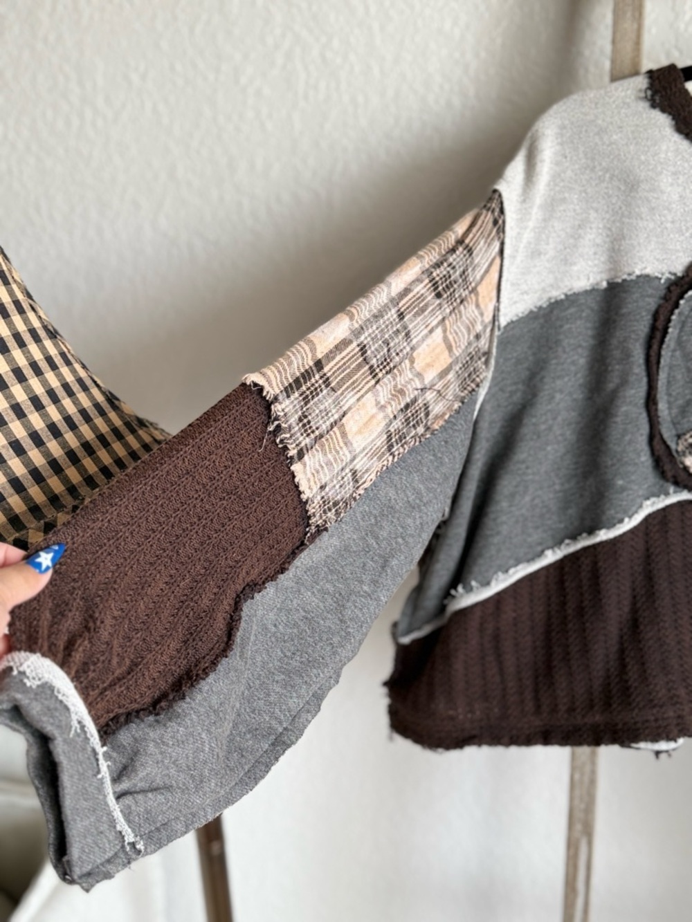 POL Mixed-Media Crewneck Sweater in Gray & Brown with Plaid Patch - Picture 3 of 5